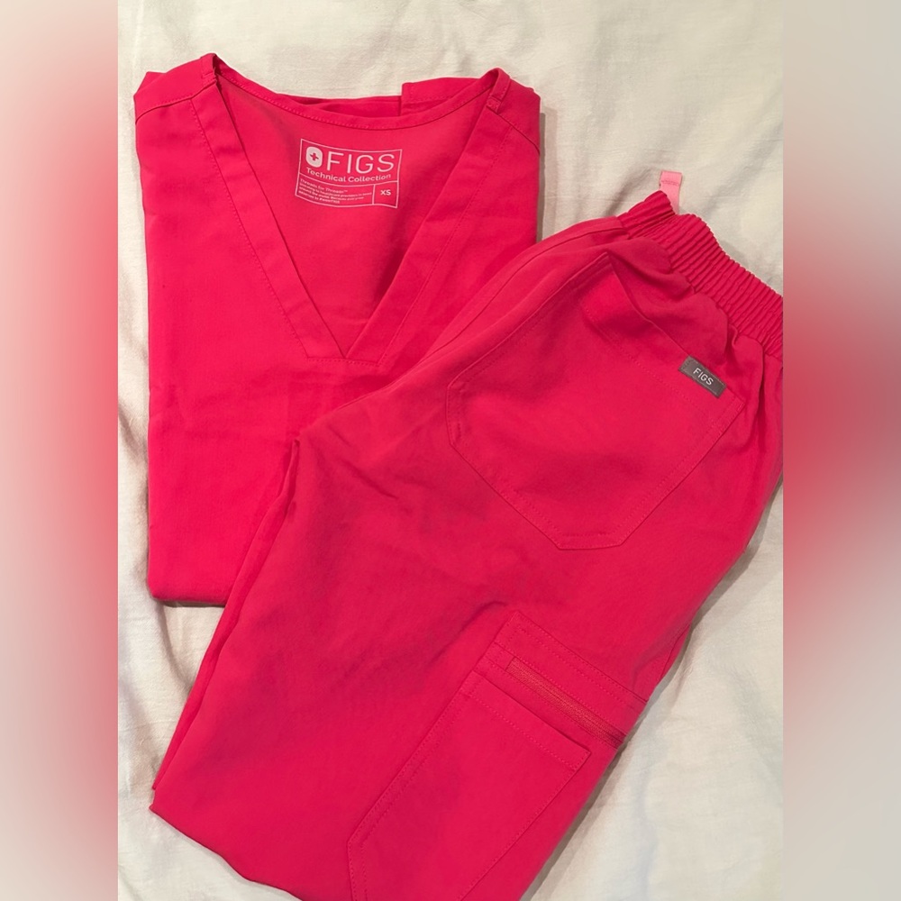 Figs Shocking Pink Scrub Set - XS Casma + XXSP Yola Skinny